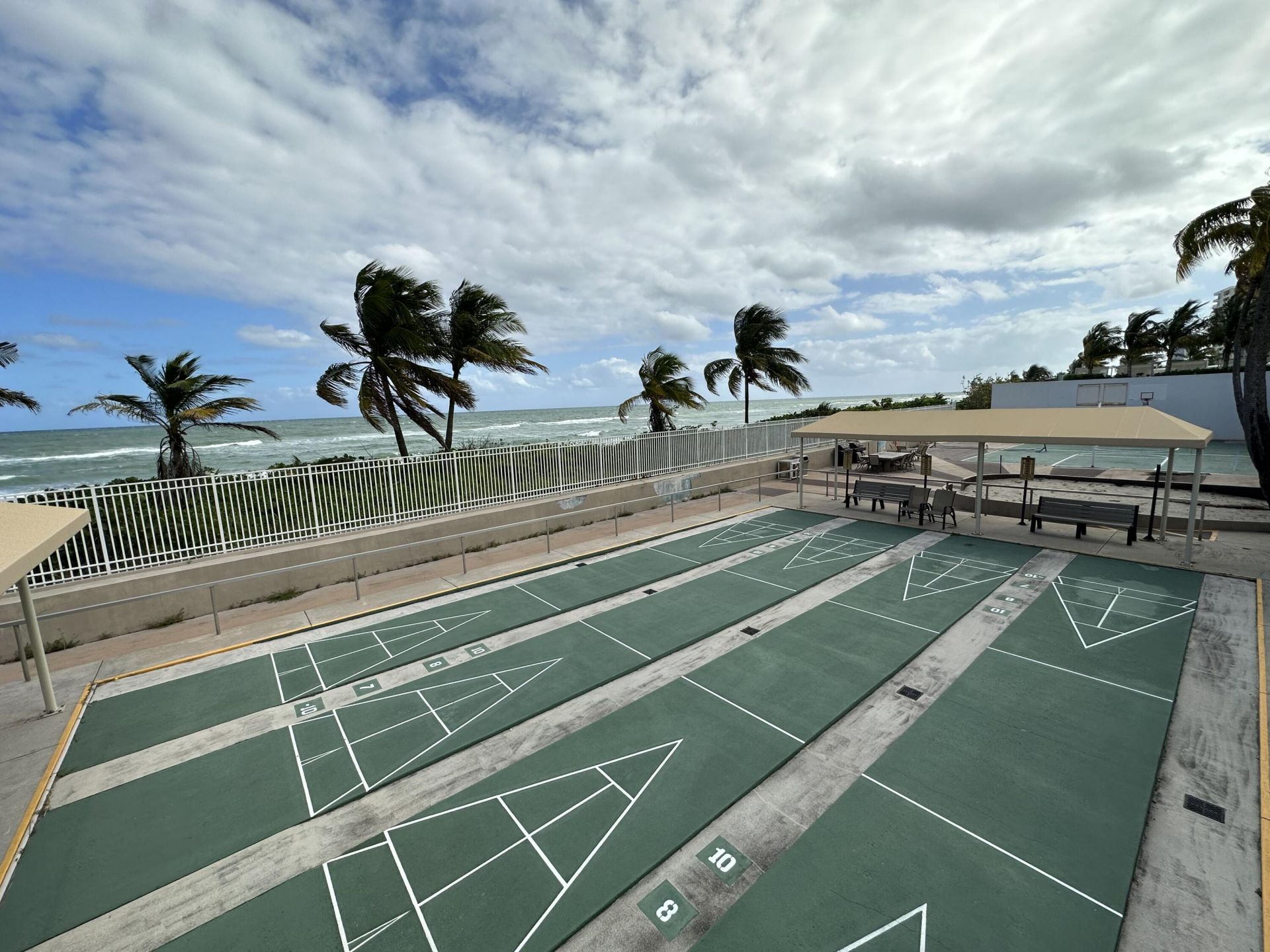 1985 S Ocean Drive, Unit 21a, Hallandale Beach, FL 33009 Photo