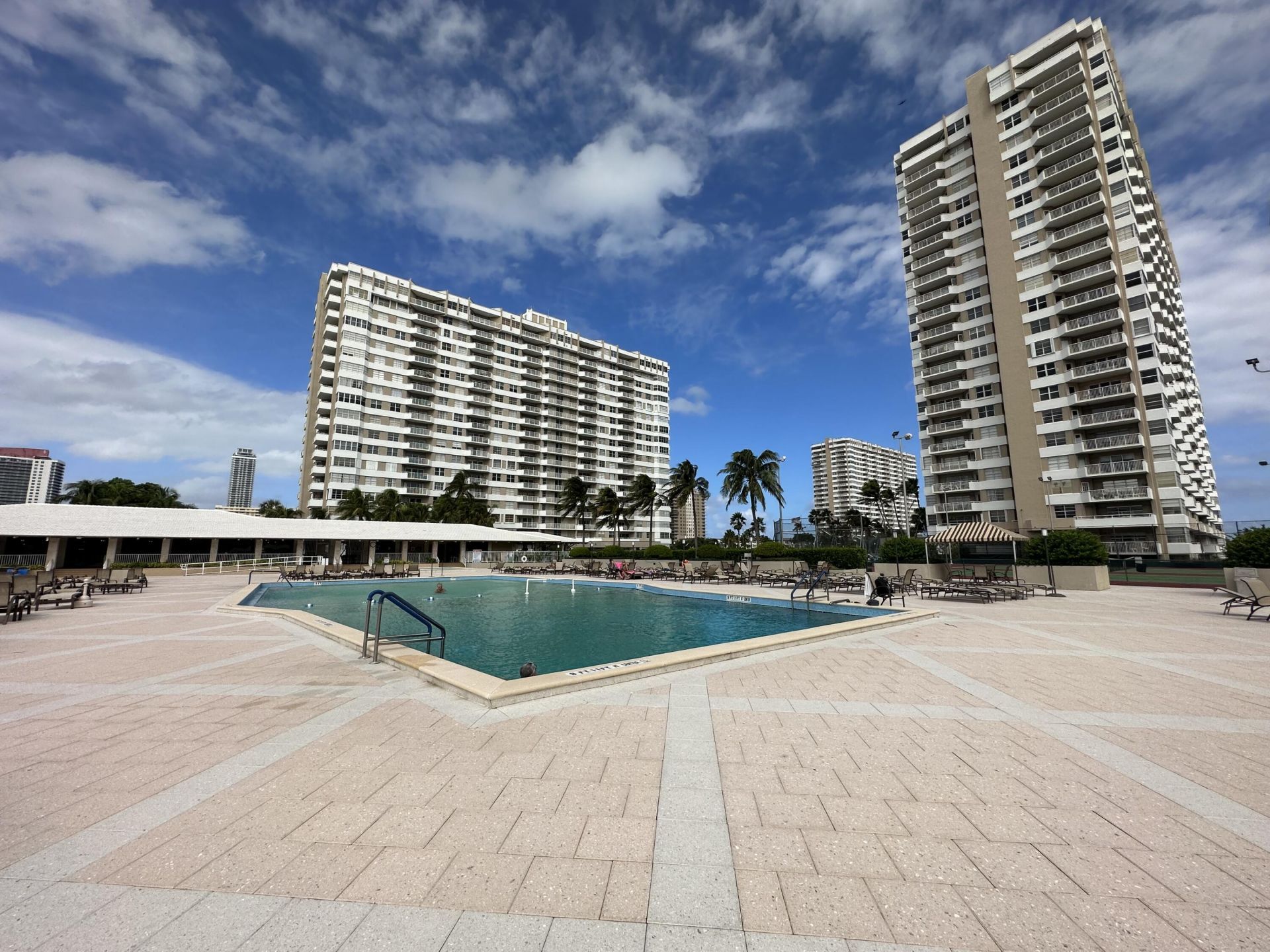 1985 S Ocean Drive, Unit 21a, Hallandale Beach, FL 33009 Photo