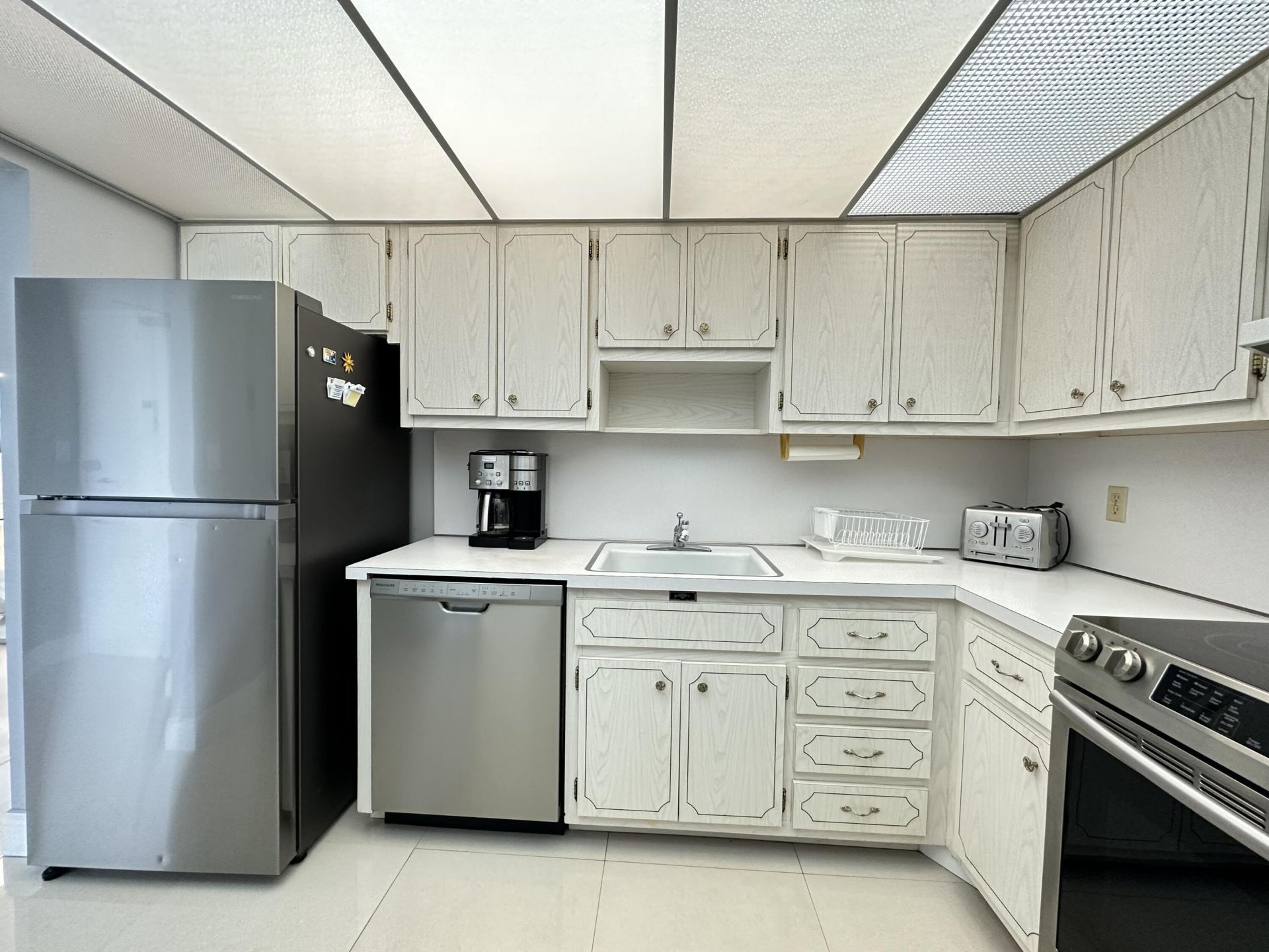 1985 S Ocean Drive, Unit 21a, Hallandale Beach, FL 33009 Photo