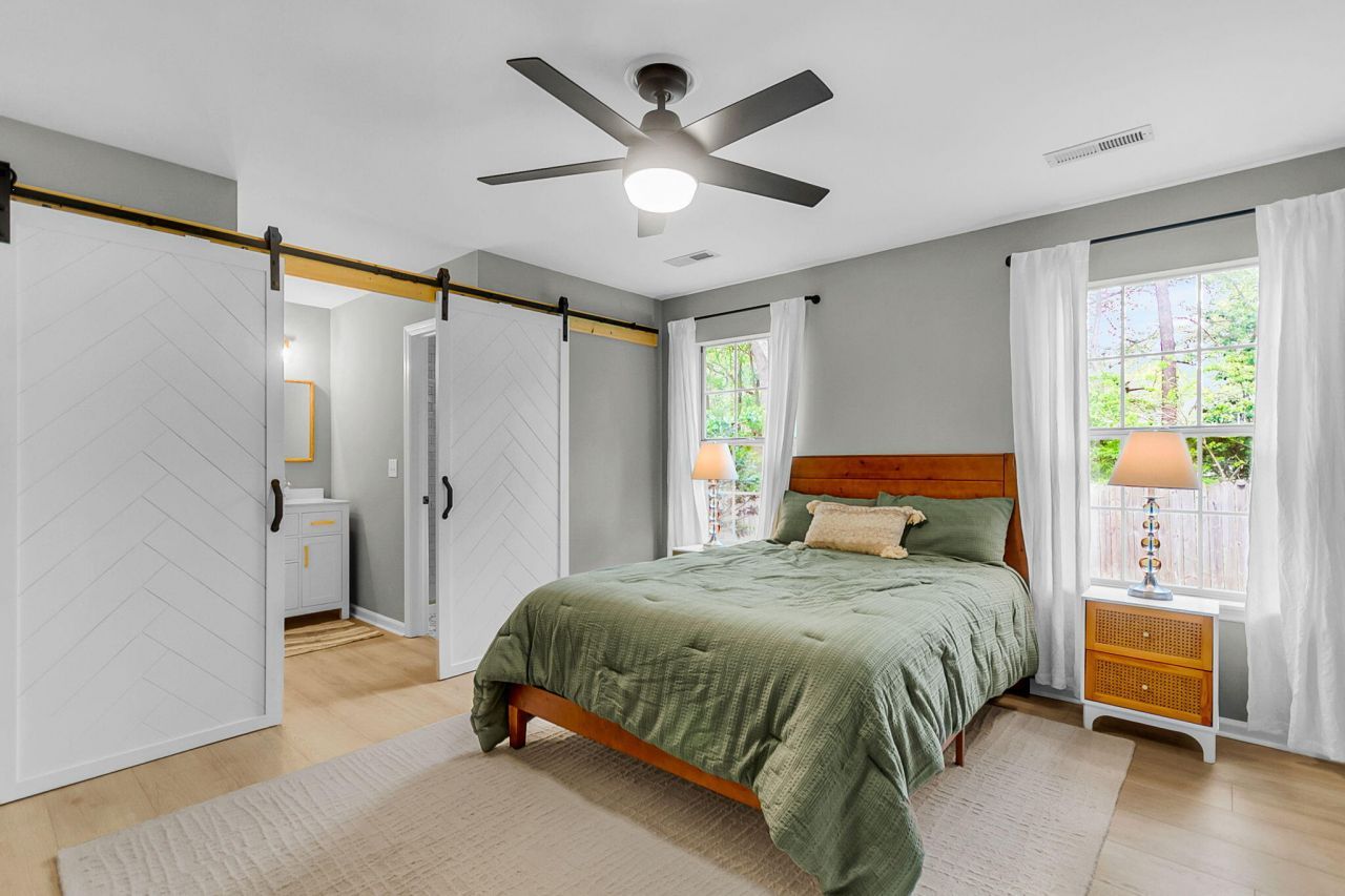 2445 Castlereagh Road Photo 23