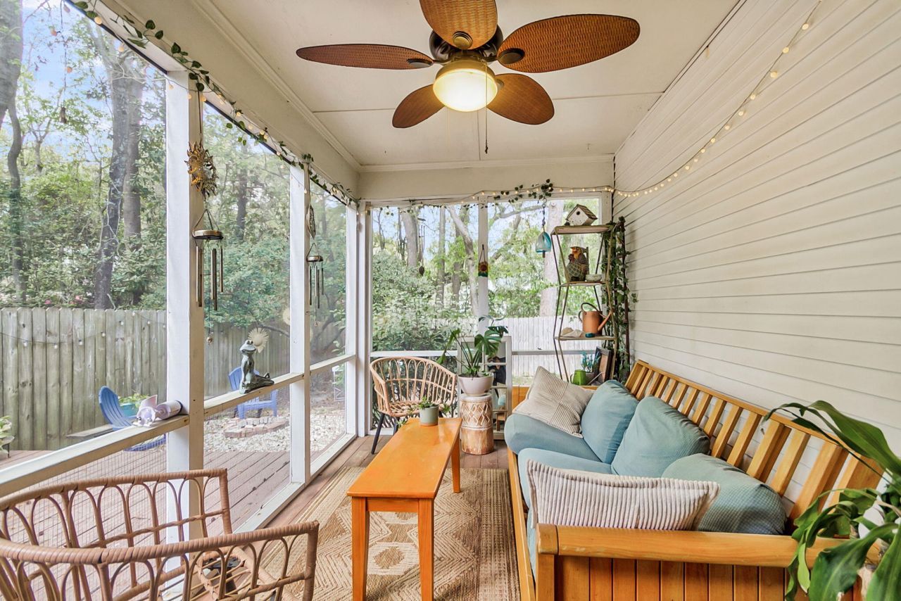 2445 Castlereagh Road Photo 31