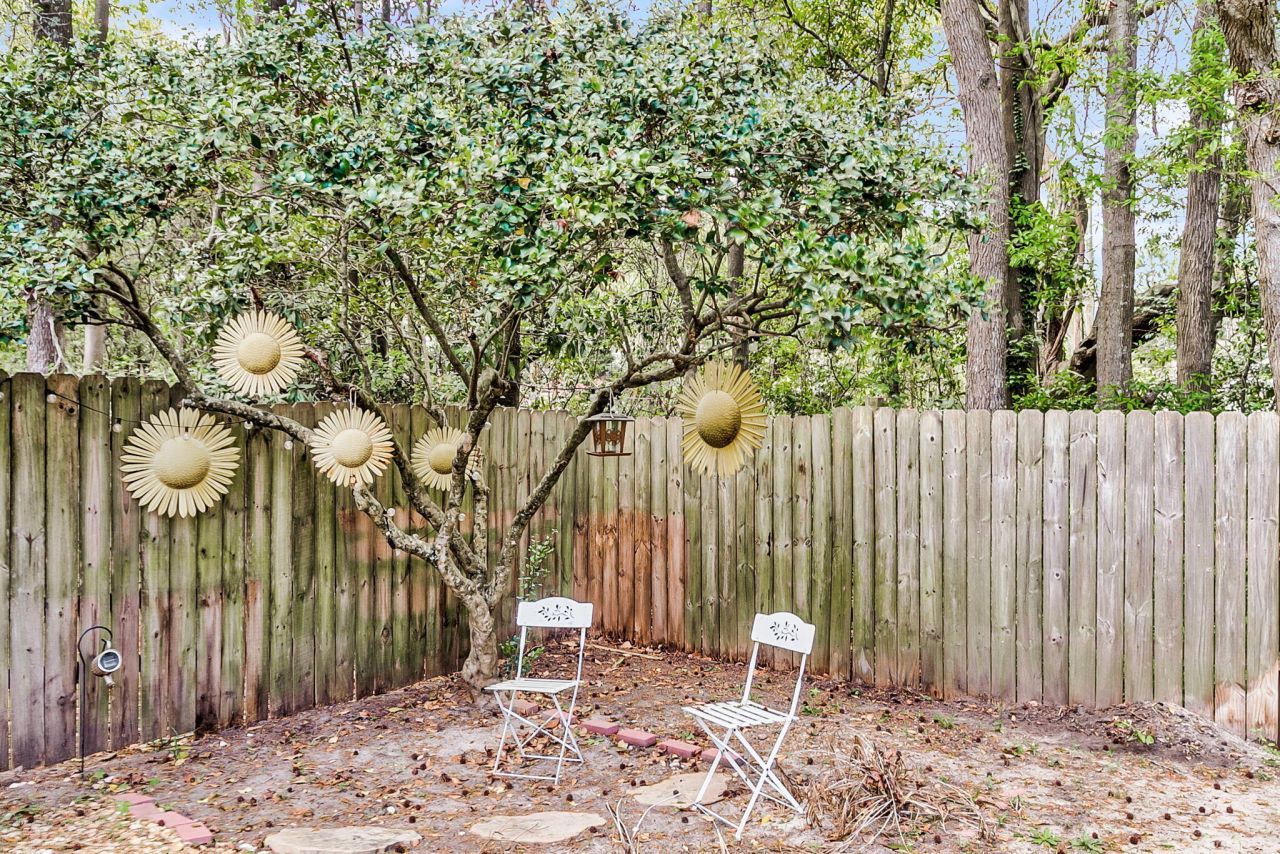 2445 Castlereagh Road Photo 35