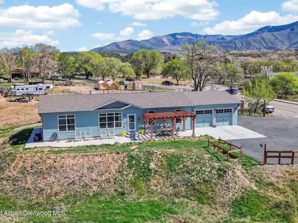 19 County Road 301, Parachute, CO 81635