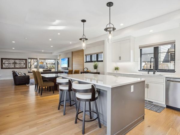 5124 Drew Avenue S, Minneapolis, MN 55410