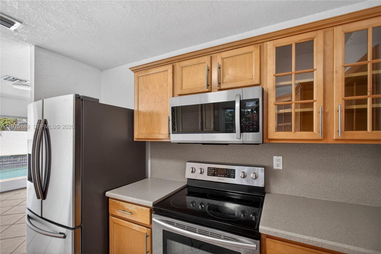 13471 SW 99th Ter, Miami, FL 33186 Photo