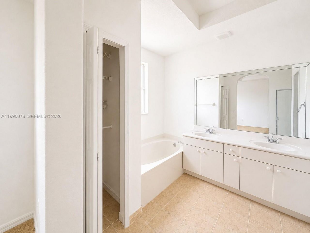 16649 SW 80th Ter, Miami, FL 33193 Photo