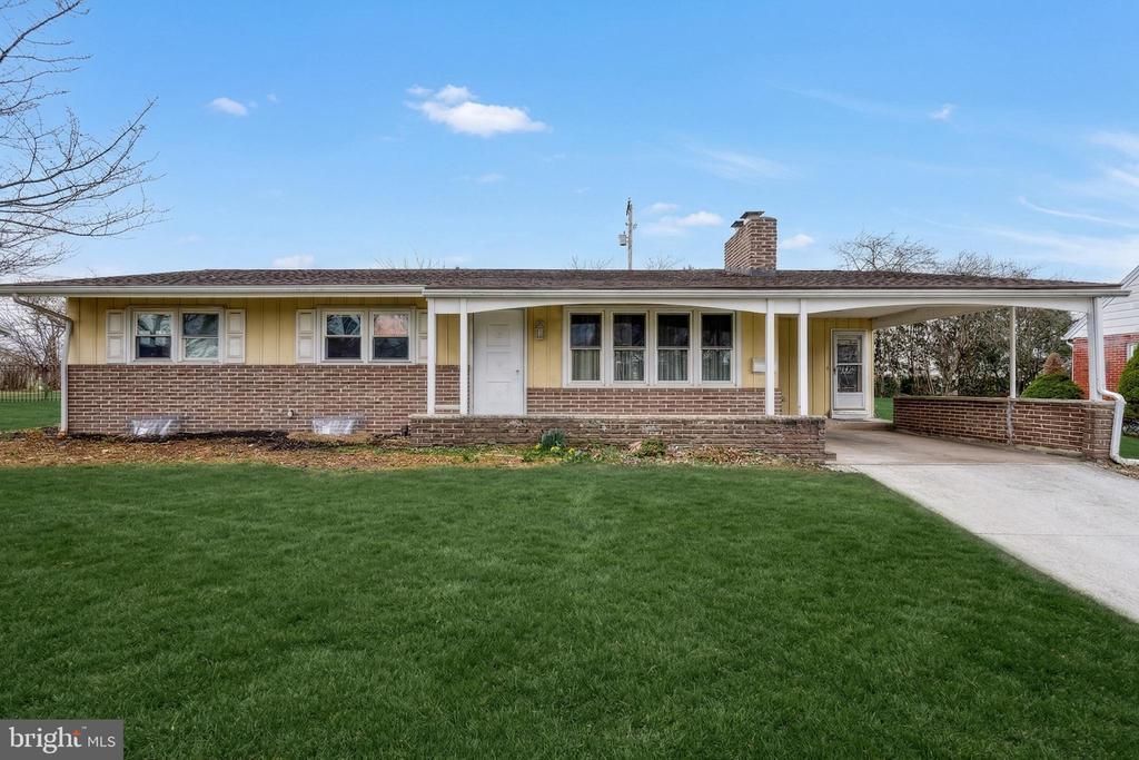 4605 OXFORD ROAD , HARRISBURG, PA 17109