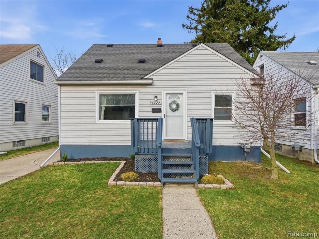 23353 Tawas Avenue, Hazel Park, MI 48030 Main Photo