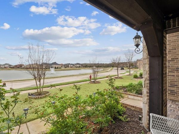 2671 Corona Drive, Grand Prairie, TX 75054