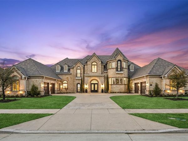 2032 Courtland Drive, Frisco, TX 75034