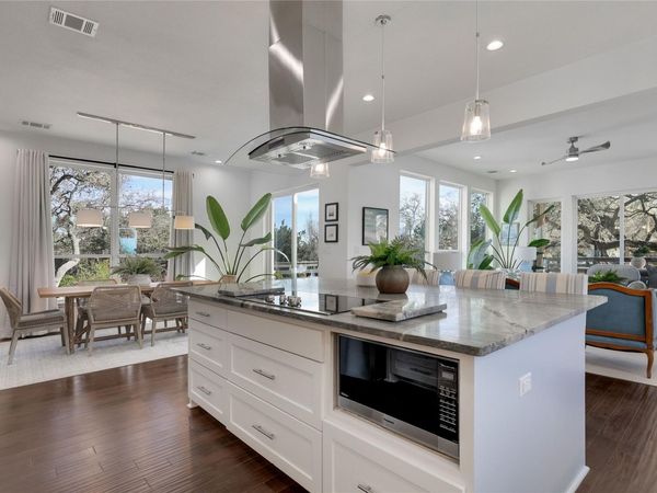 20503 Bonanza ST, Lago Vista, TX 78645