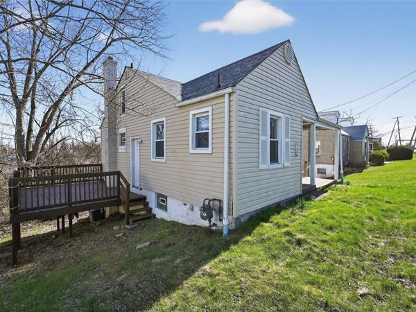 314 Fort Couch Rd, Pittsburgh, PA 15241