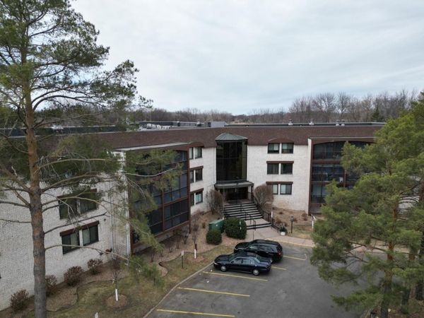 4710 58th Avenue N, Unit 301, Crystal, MN 55429