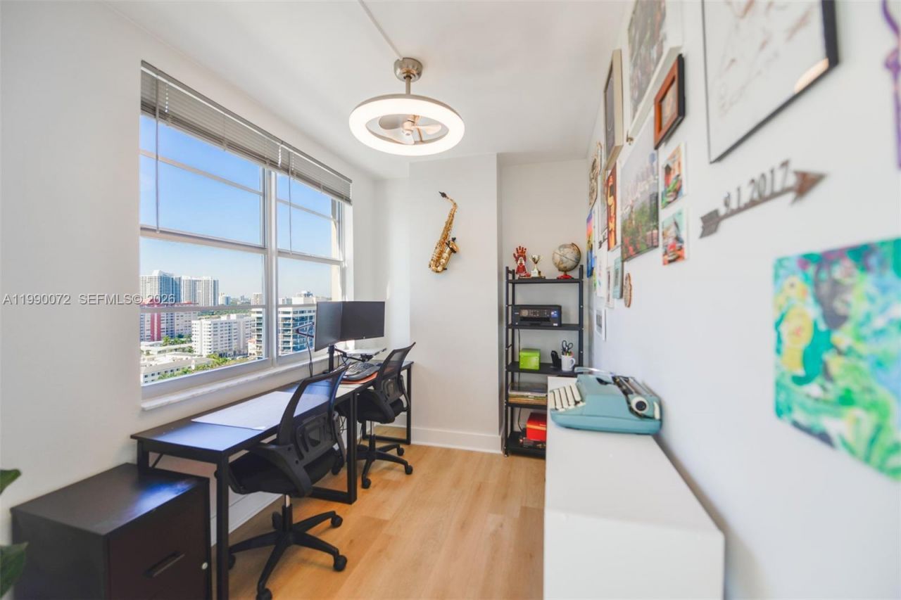 1980 S Ocean Dr , Unit 17E, Hallandale Beach, FL 33009 Photo