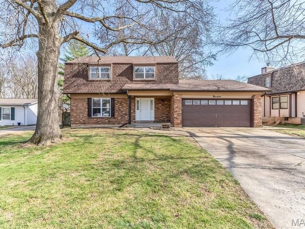 19 River Boat Drive, St Peters, MO 63376