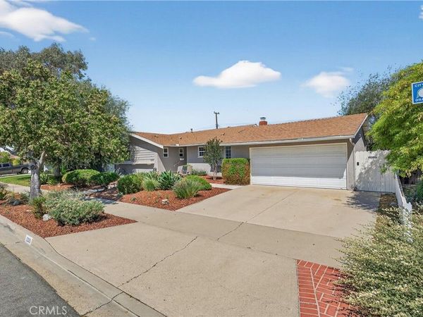 2225 E Grove Avenue, Orange, CA 92867