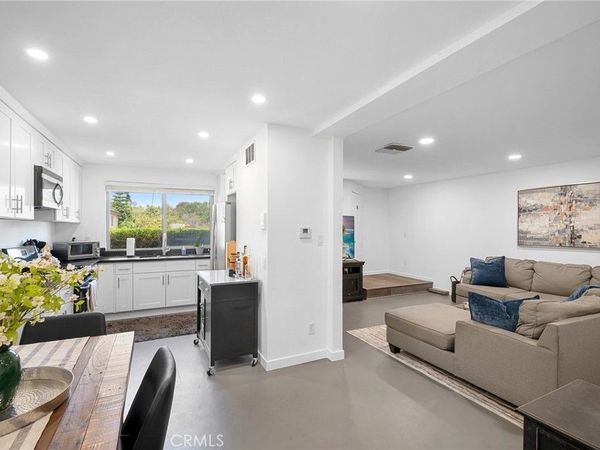 3827 W Avenue 41, Los Angeles, CA 90065