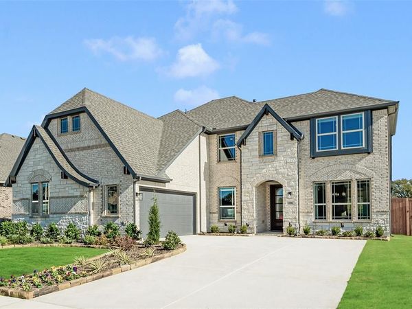 206 Oakcrest Drive, Justin, TX 76247