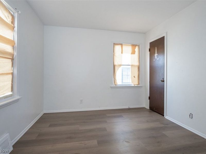 4397 E 154th Street, Cleveland, OH 44128 Photo 18