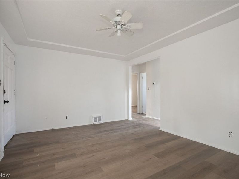 4397 E 154th Street, Cleveland, OH 44128 Photo 6