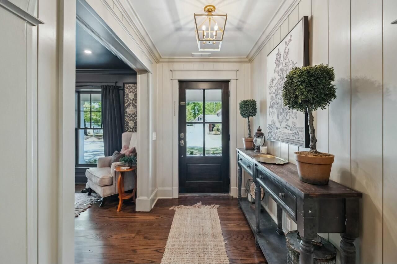 1106 Meadowcroft Lane Photo 8