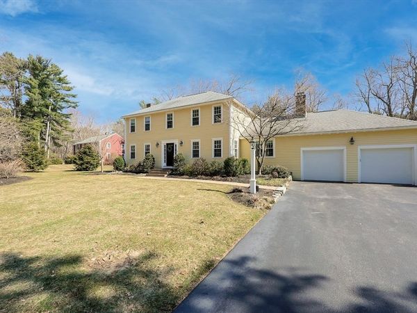 6 Colburn Circle, Sudbury, MA 01776