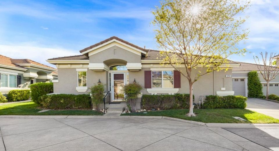 279 Marsalla Dr, Folsom, CA 95630 Photo