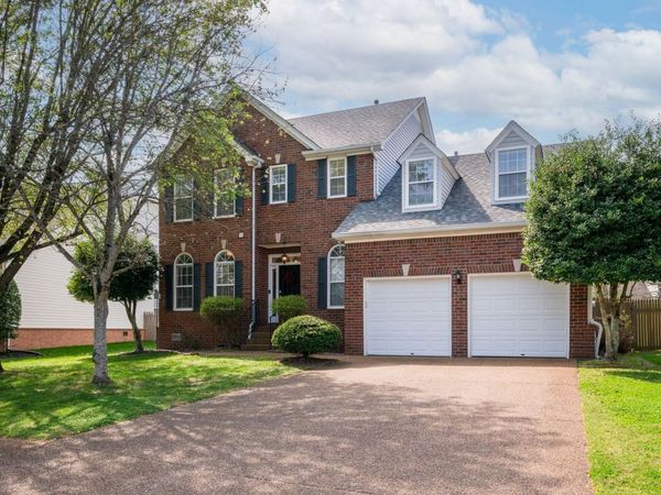 499 Essex Park Cir, Franklin, TN 37069