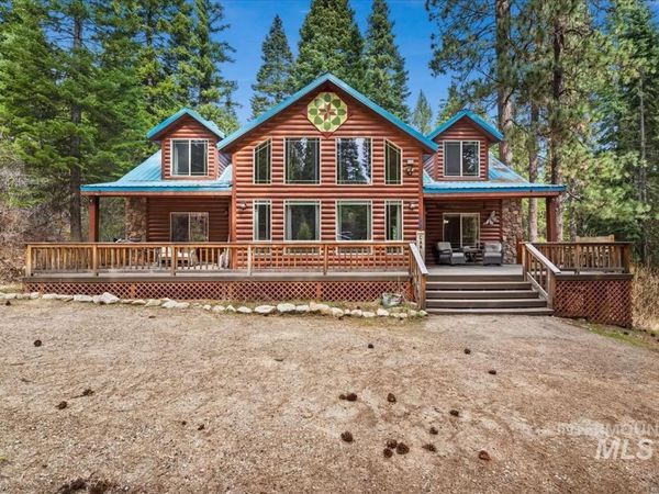 28 Elk Run Drive, Garden Valley, ID 83622
