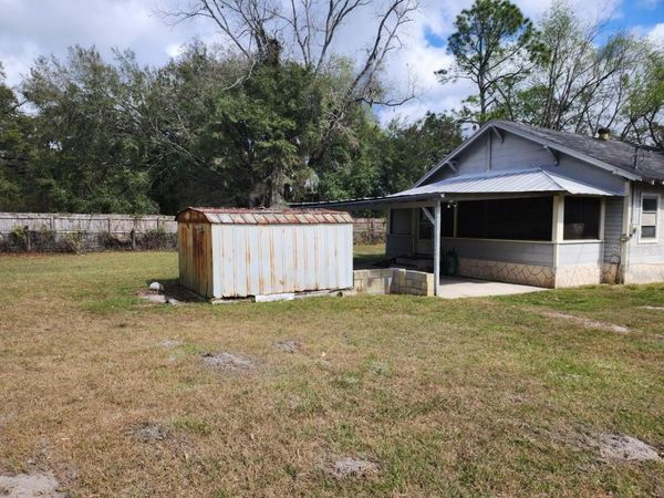 9742 US HIGHWAY 301 , HAMPTON, FL 32044