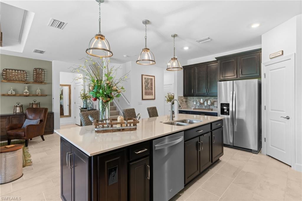 1746 Terreno Blvd, Naples, FL 34120 Photo