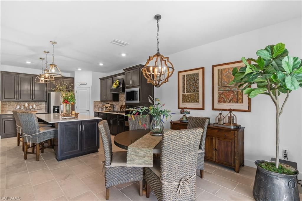 1746 Terreno Blvd, Naples, FL 34120 Photo