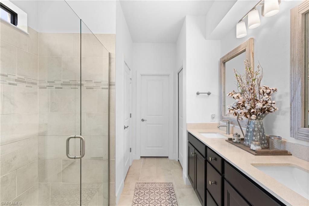 1746 Terreno Blvd, Naples, FL 34120 Photo