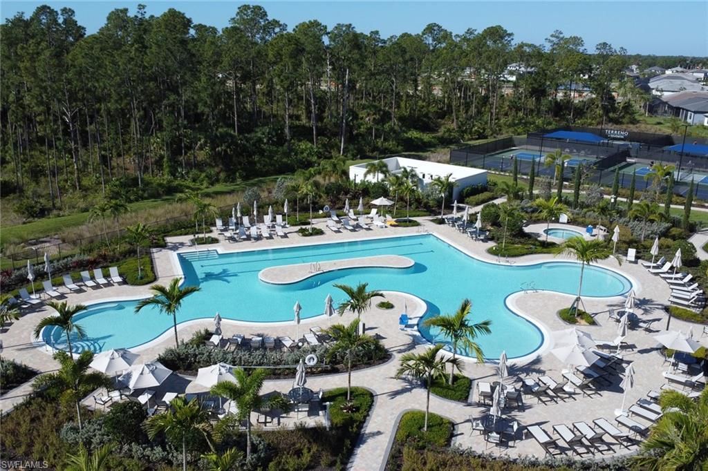 1746 Terreno Blvd, Naples, FL 34120 Photo