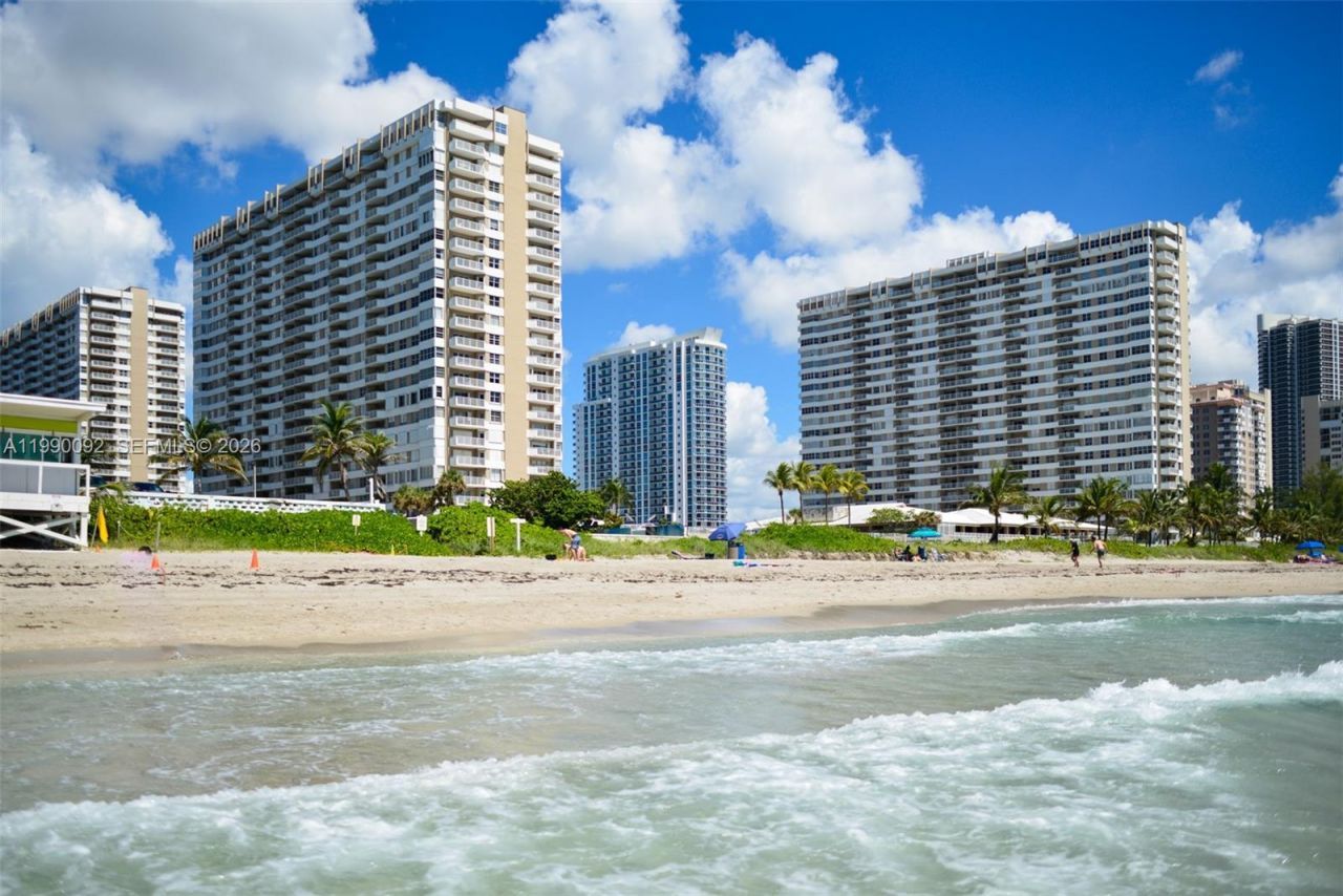 1980 S Ocean Dr, Unit 10L, Hallandale Beach, FL 33009 Photo