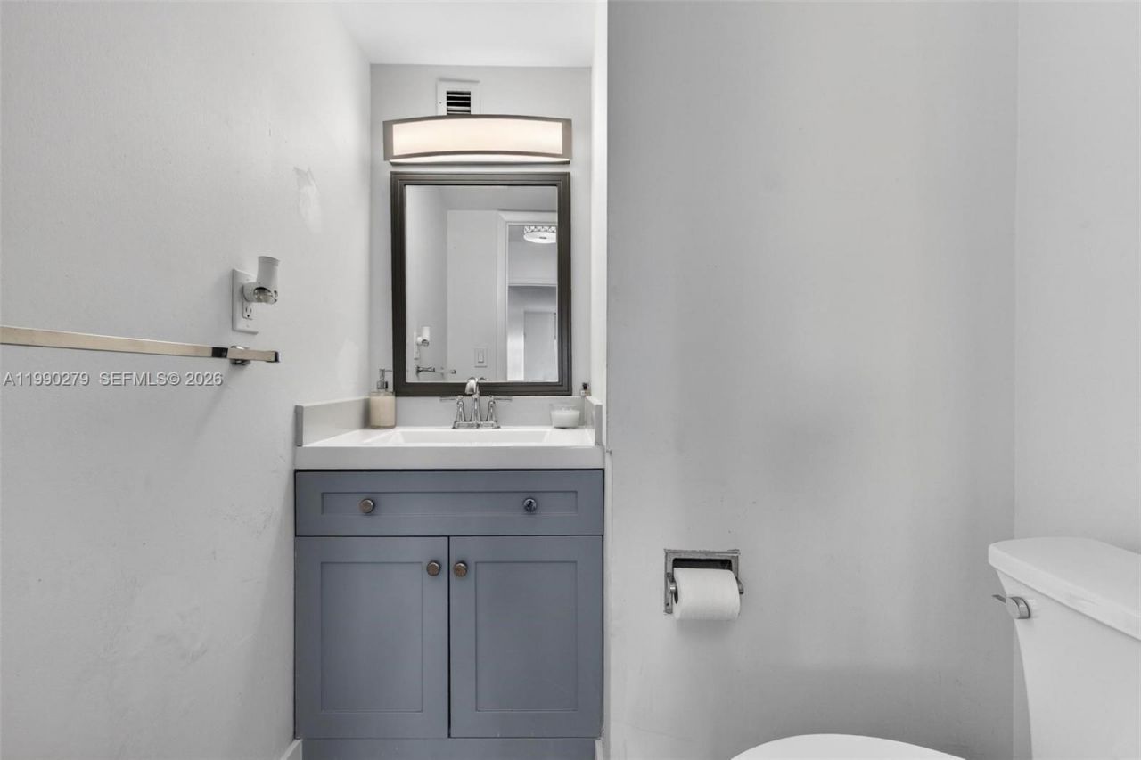 2150 Sans Souci Blvd , Unit A1007, North Miami, FL 33181 Photo