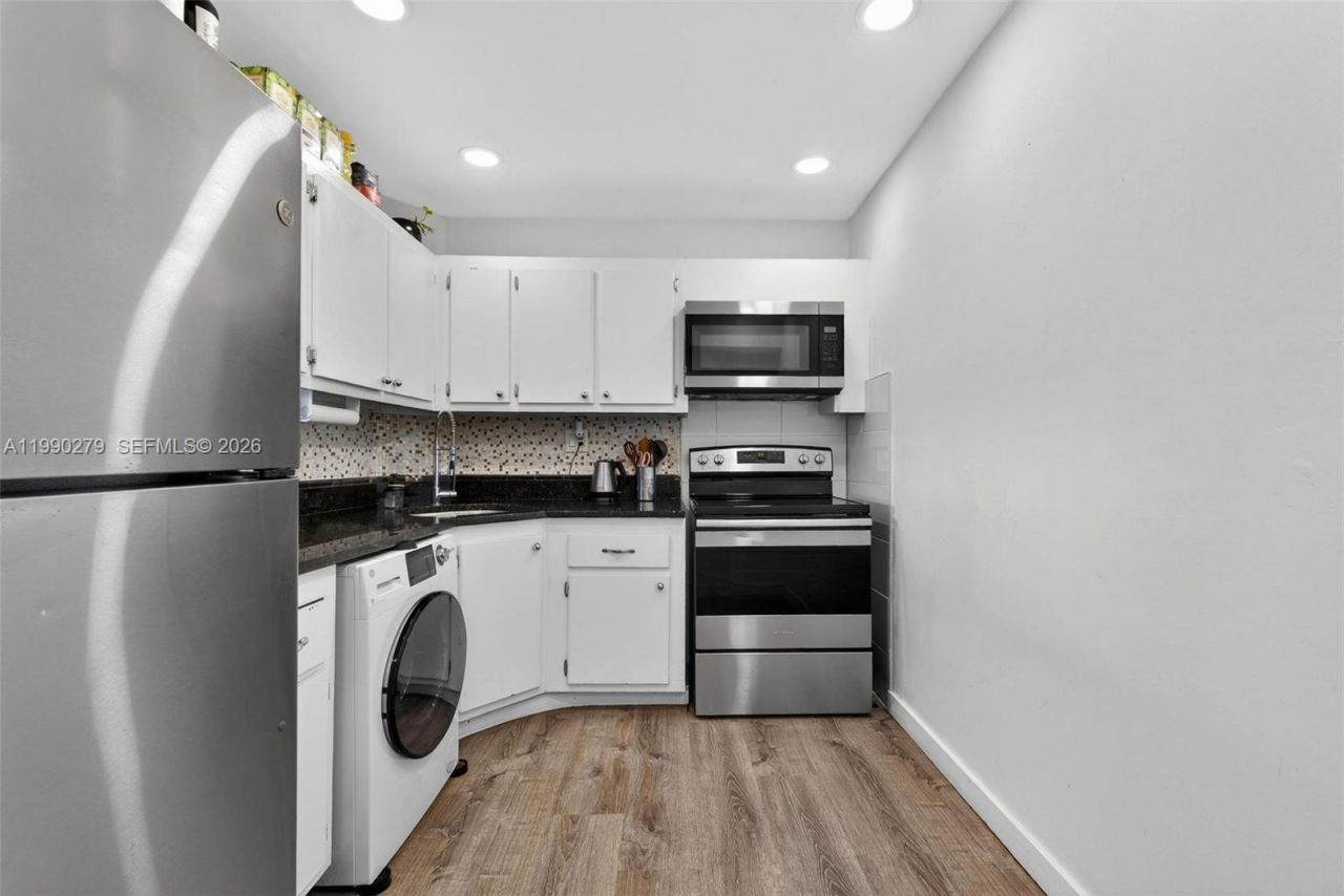 2150 Sans Souci Blvd , Unit A1007, North Miami, FL 33181 Photo