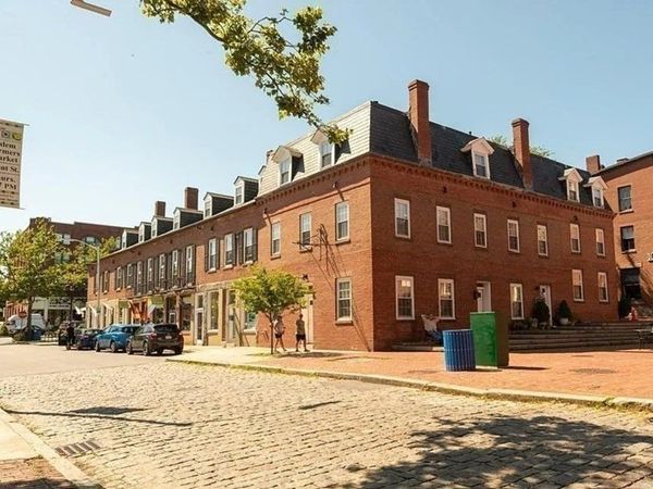 141 Washington St, Unit 1, Salem, MA 01970