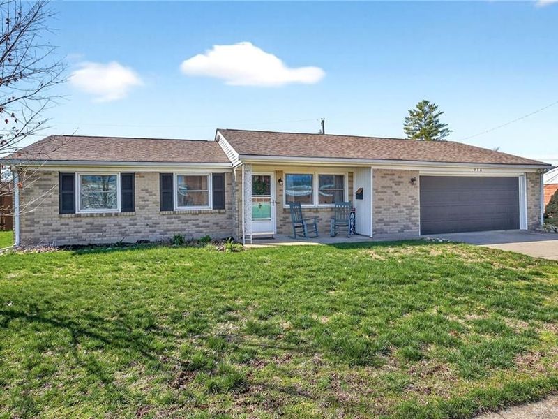 916 Mystic Lane, Troy, OH 45373 Photo 2