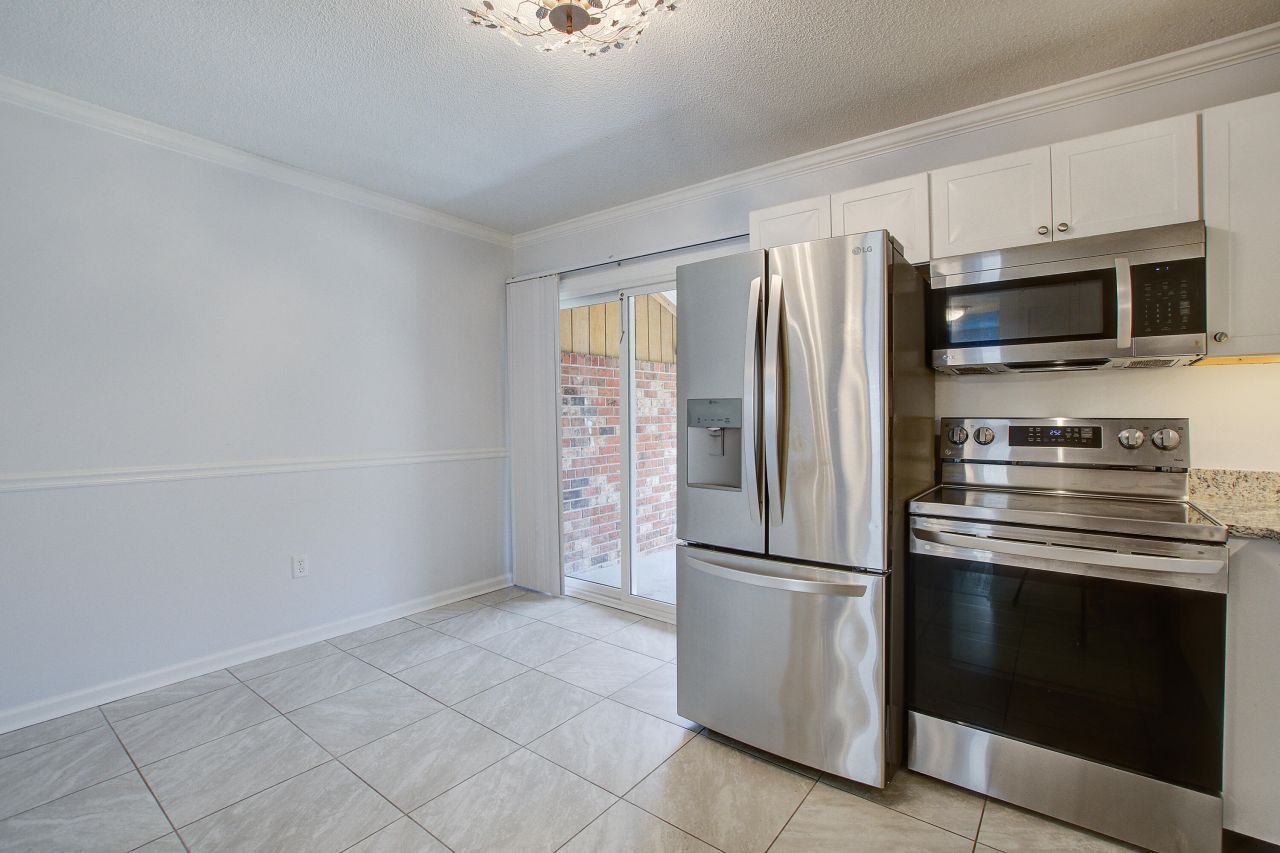 1836 Mepkin Road Photo 10