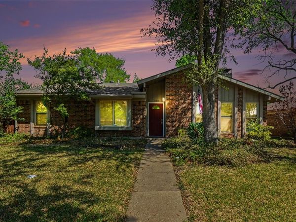 3128 Fairgate Drive, Carrollton, TX 75007