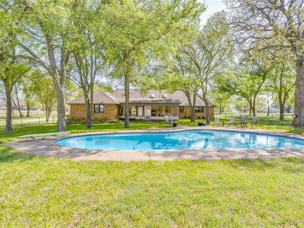 121 Westridge Trail , Weatherford, TX 76087
