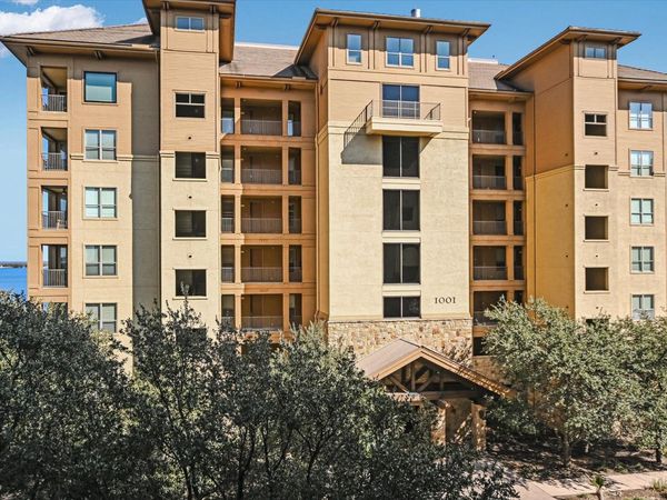 1001 The Cape RD, Unit 33, Horseshoe Bay, TX 78657