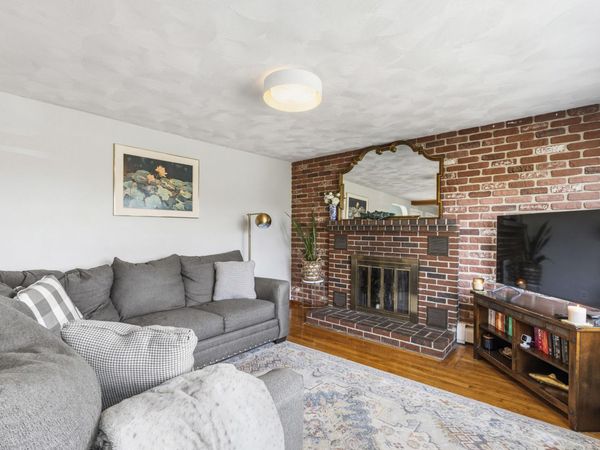 26 Sebago Lake Road, Gorham, ME 04038