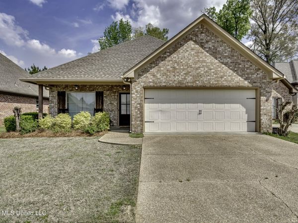 2017 Pebble Creek Drive, Brandon, MS 39042