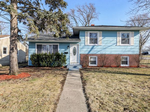 1777 Linden Avenue , Hanover Park, IL 60133