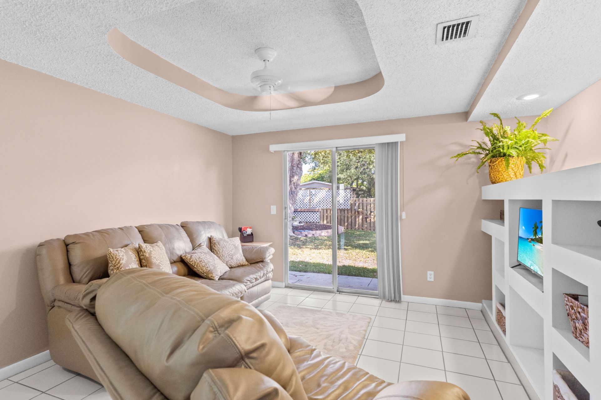 13401 SW 9th Place, Davie, FL 33325 Photo