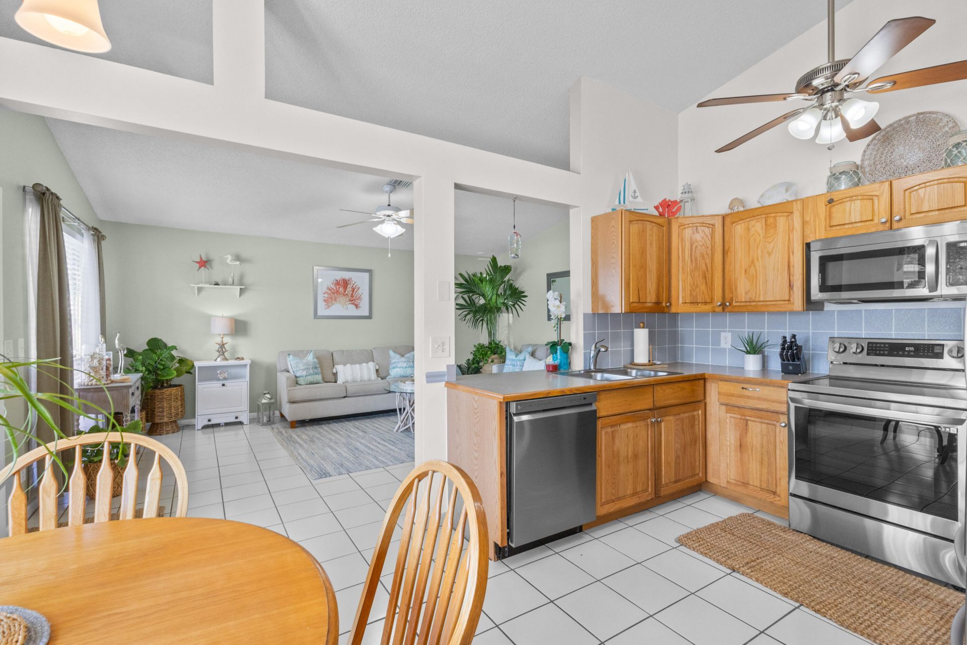 13401 SW 9th Place, Davie, FL 33325 Photo