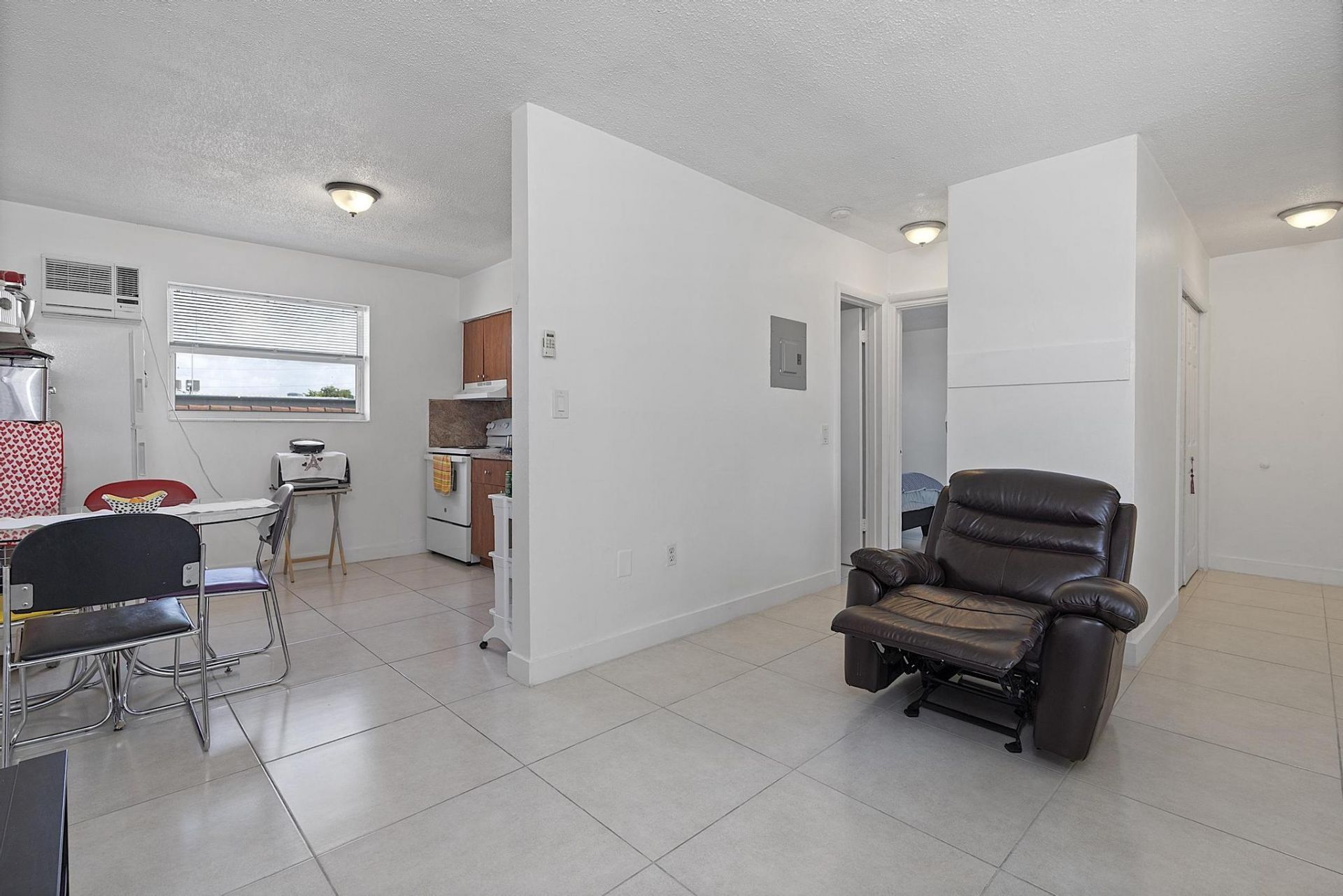 225 SW 18th Avenue, Miami, FL 33188 Photo