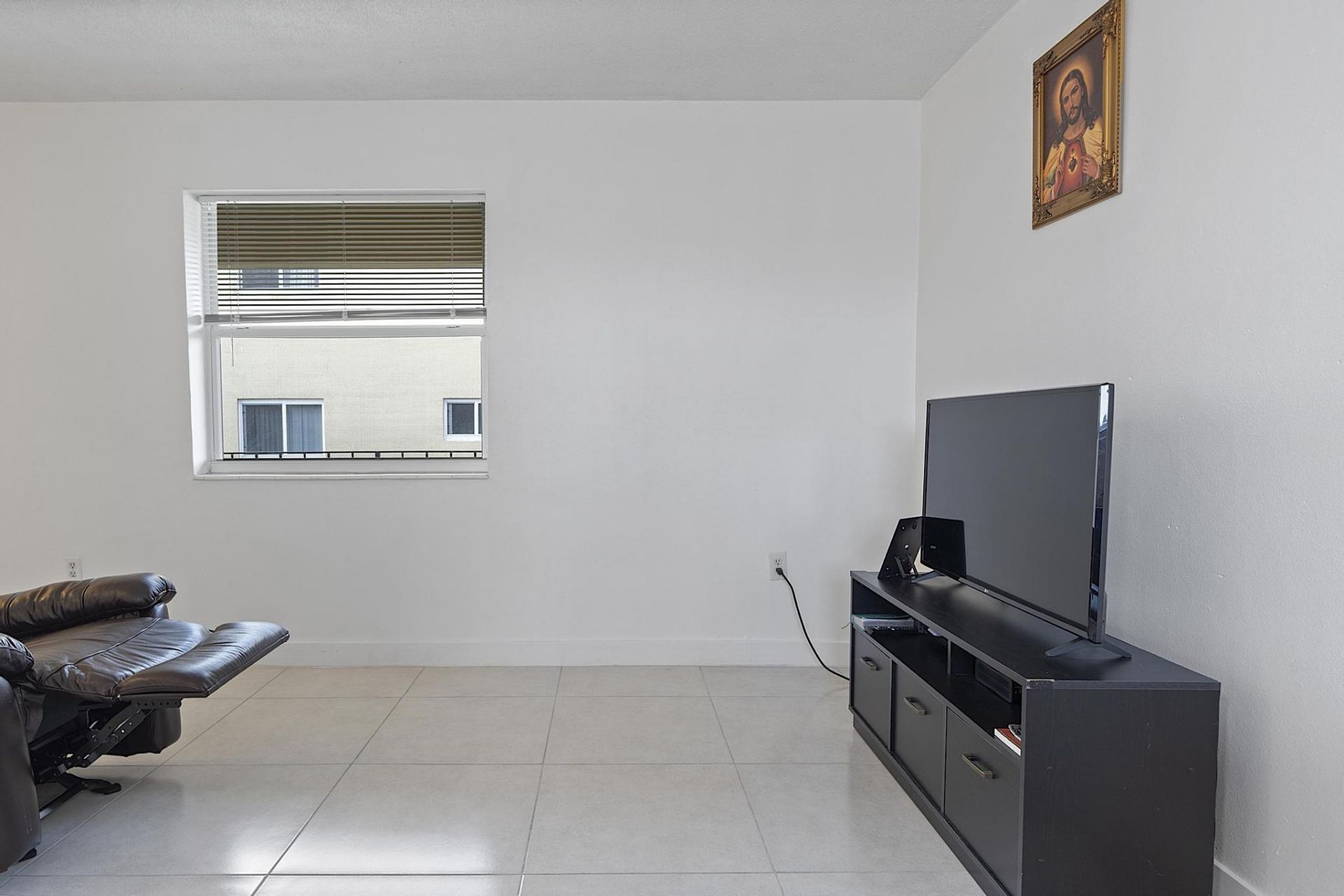 225 SW 18th Avenue, Miami, FL 33188 Photo